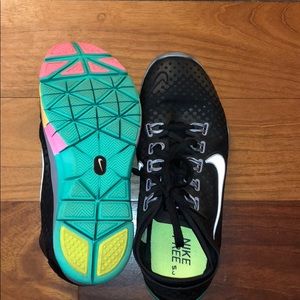 Women’s Nike frees 5.0